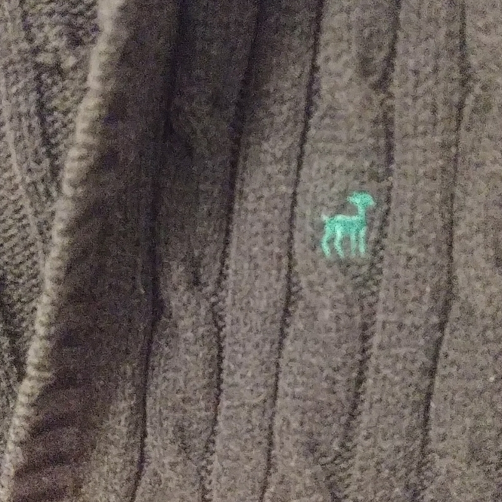 Sweater - Picture 3 of 7